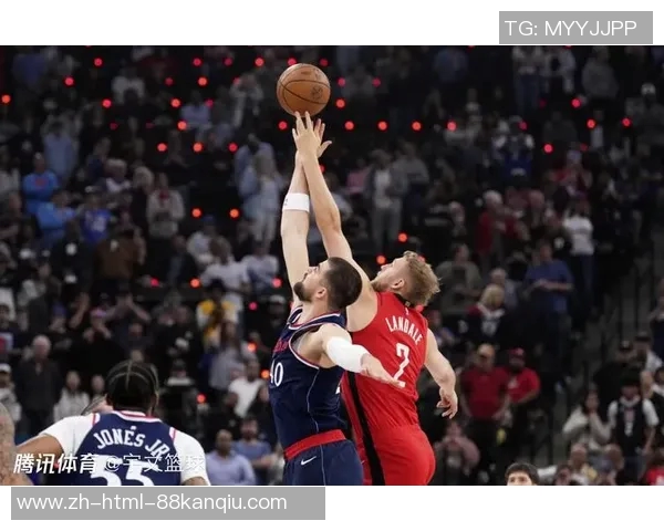 季后赛激战湖人对决雷霆全力争夺晋级名额的精彩瞬间